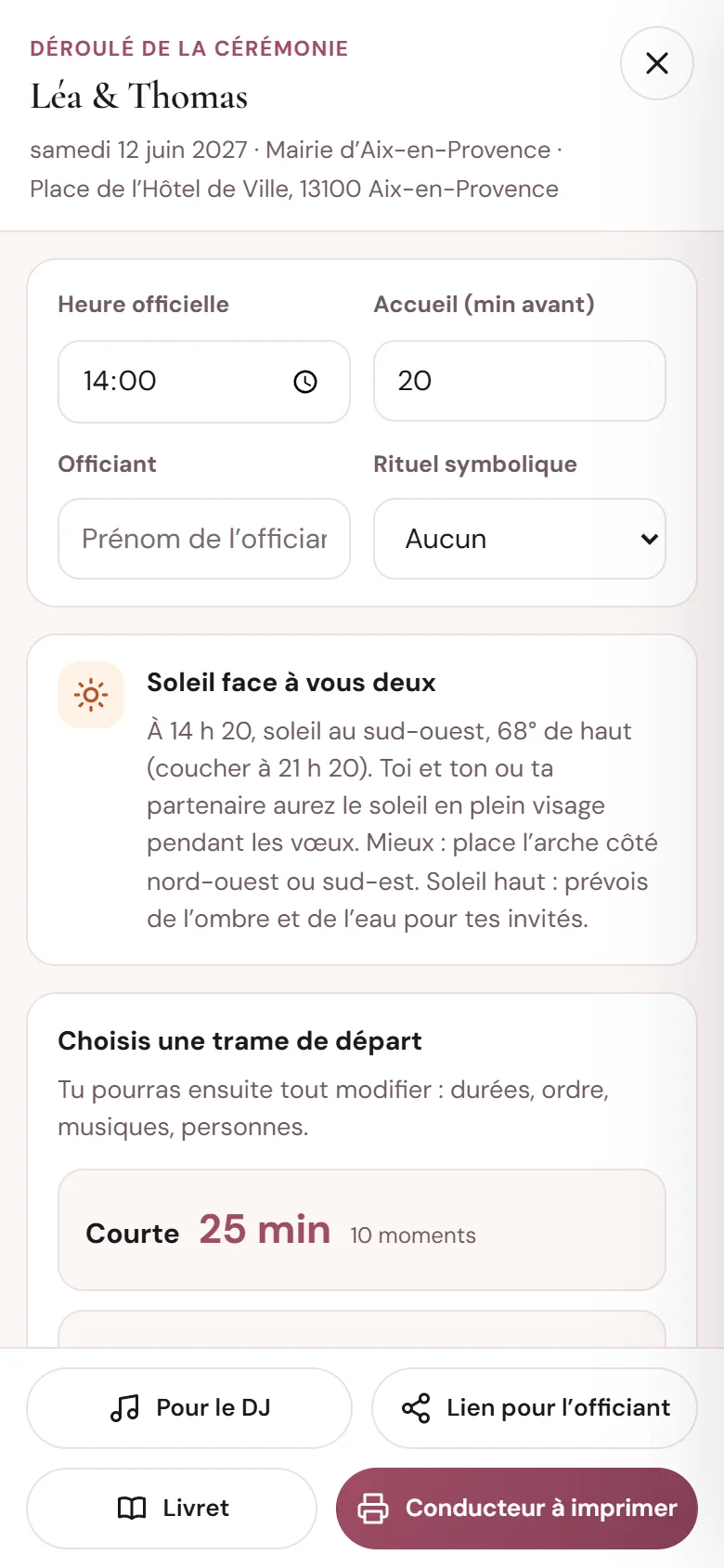 Visite 3D d'une cérémonie laïque en extérieur dans WeddingPart : arche, allée, chaises et panneau de bienvenue (sur téléphone)